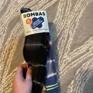 NWT Bombas ski socks